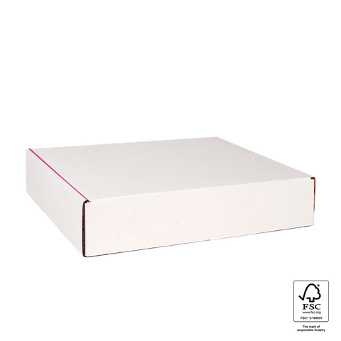 Image of White cardboard box with FSC logo on a white background
