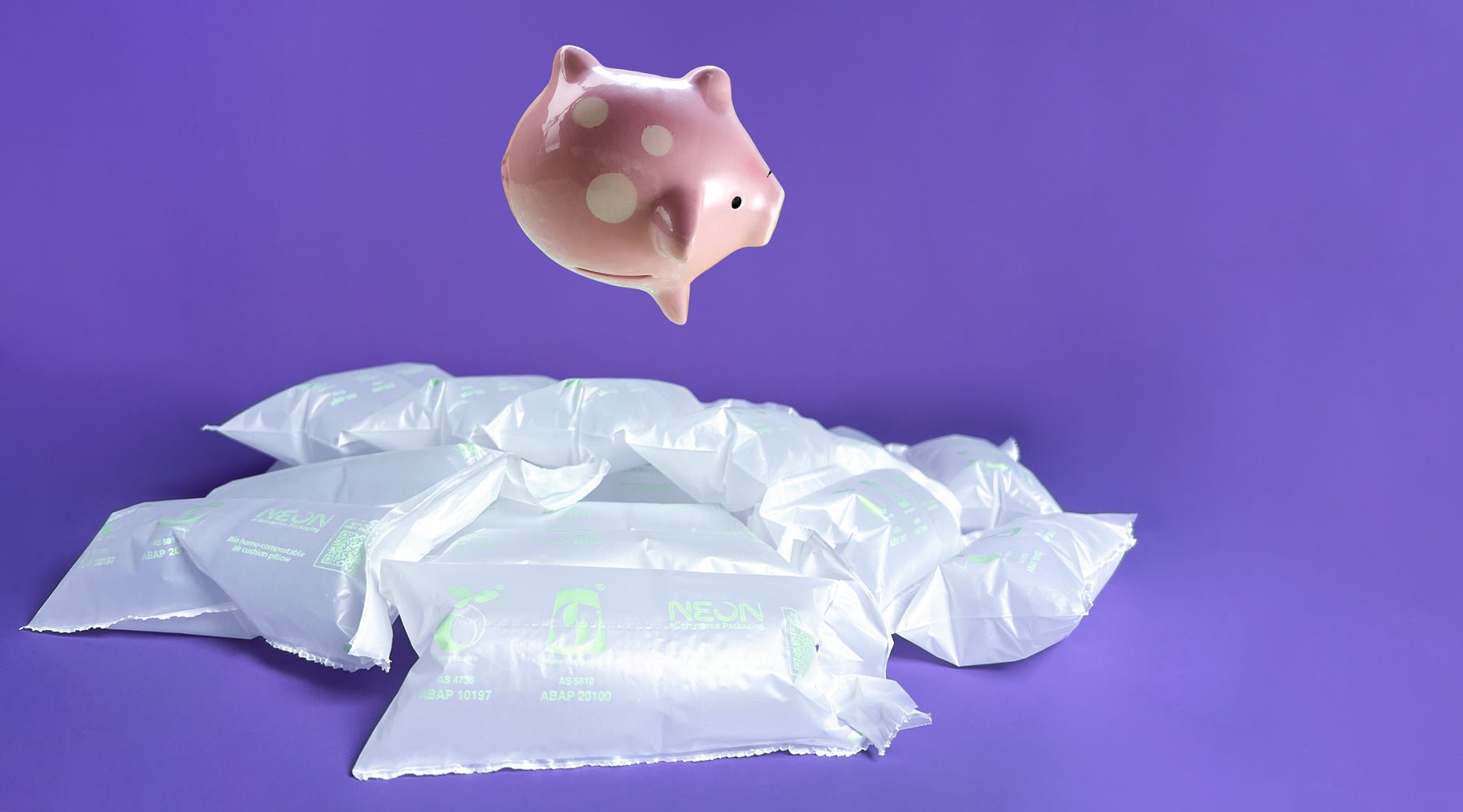 Helpful Tips for Managing Your Small Business Cashflow - NEON eCommerce Packaging